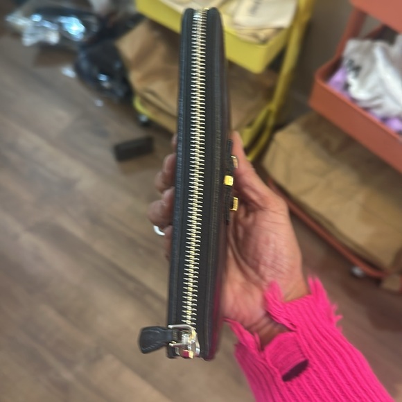 Prada wallet - Picture 5 of 7